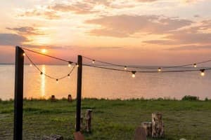 A-MORE 17