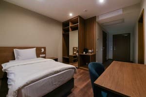 Гостинично-ресторанный комплекс FORWARD CLUB HOUSE. Стандарт одноместный для лиц с ограниченными физическими возможностями 1