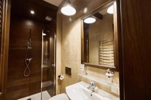 Мини-отель Petrani Central. Апартаменты двухместный с балконом 9