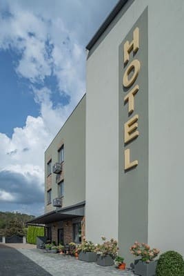 Seven Hills Hotel 2
